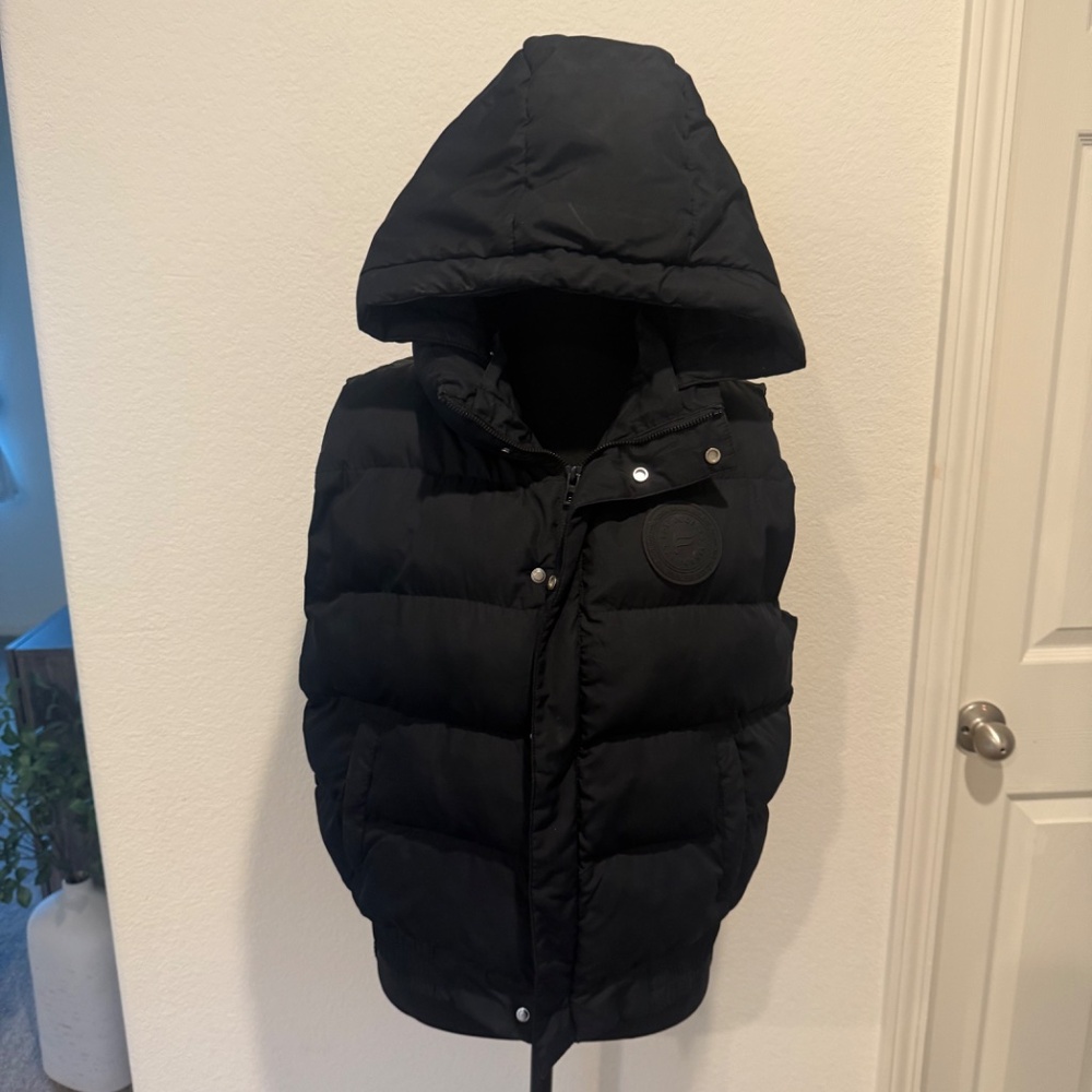 Women's Fabletics Puffy winter vest